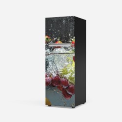 Αυτοκόλλητο ψυγείου - Φρούτα σε Νερό 01